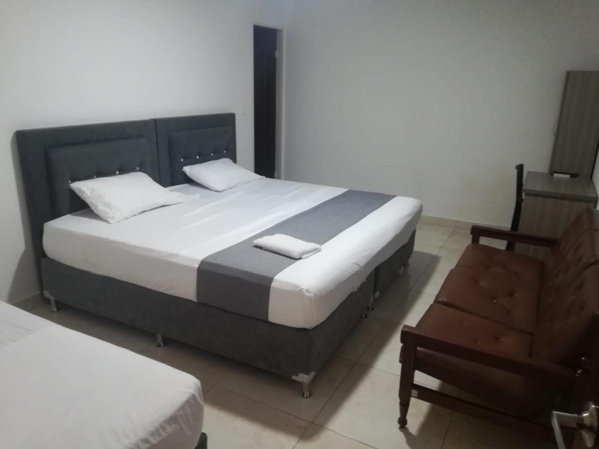 Hotel Neiva Urdaneta 외부 사진